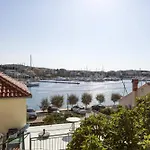 Apartments By The Sea Jezera, Murter - 796 Apartment Jezera