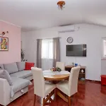 Apartment Apartments By The Sea Jezera, Murter - 796 *