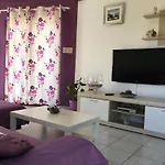 Apartment Apartments By The Sea Jezera, Murter - 796