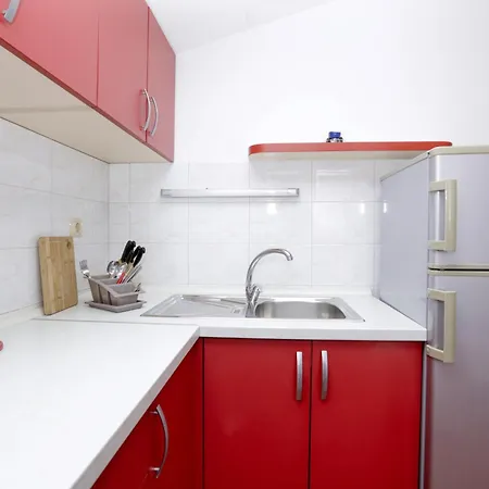 Apartments By The Sea Jezera, Murter - 796