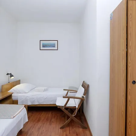 Apartment Apartments By The Sea Jezera, Murter - 796