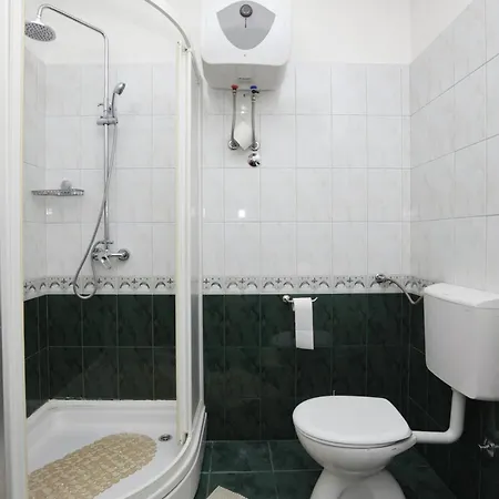 Apartments By The Sea Jezera, Murter - 796 Apartman Jezera