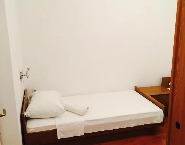 Apartman By The Sea Jezera, Murter - 796 Jezera